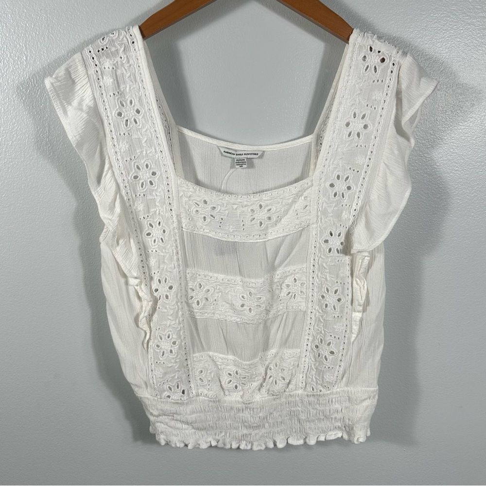 American Eagle Outfitters White Ruffled Flutter Sleeve Blouse NWT Size Medium - Picture 1 of 14